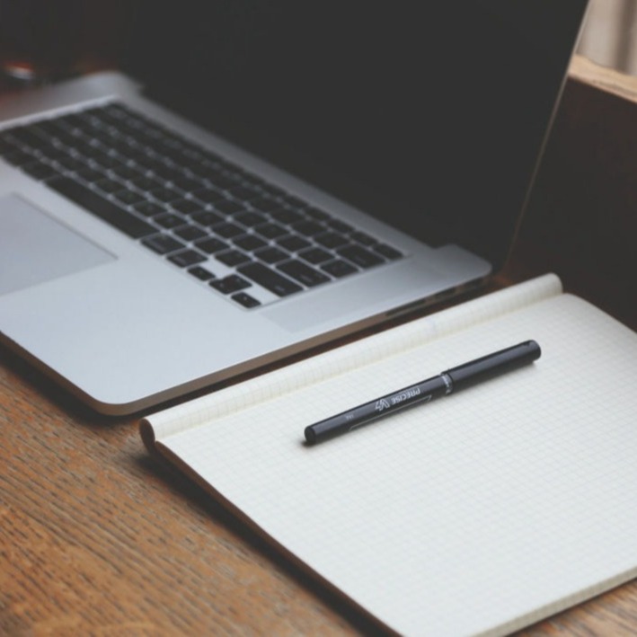 automatisation--homme-heureux